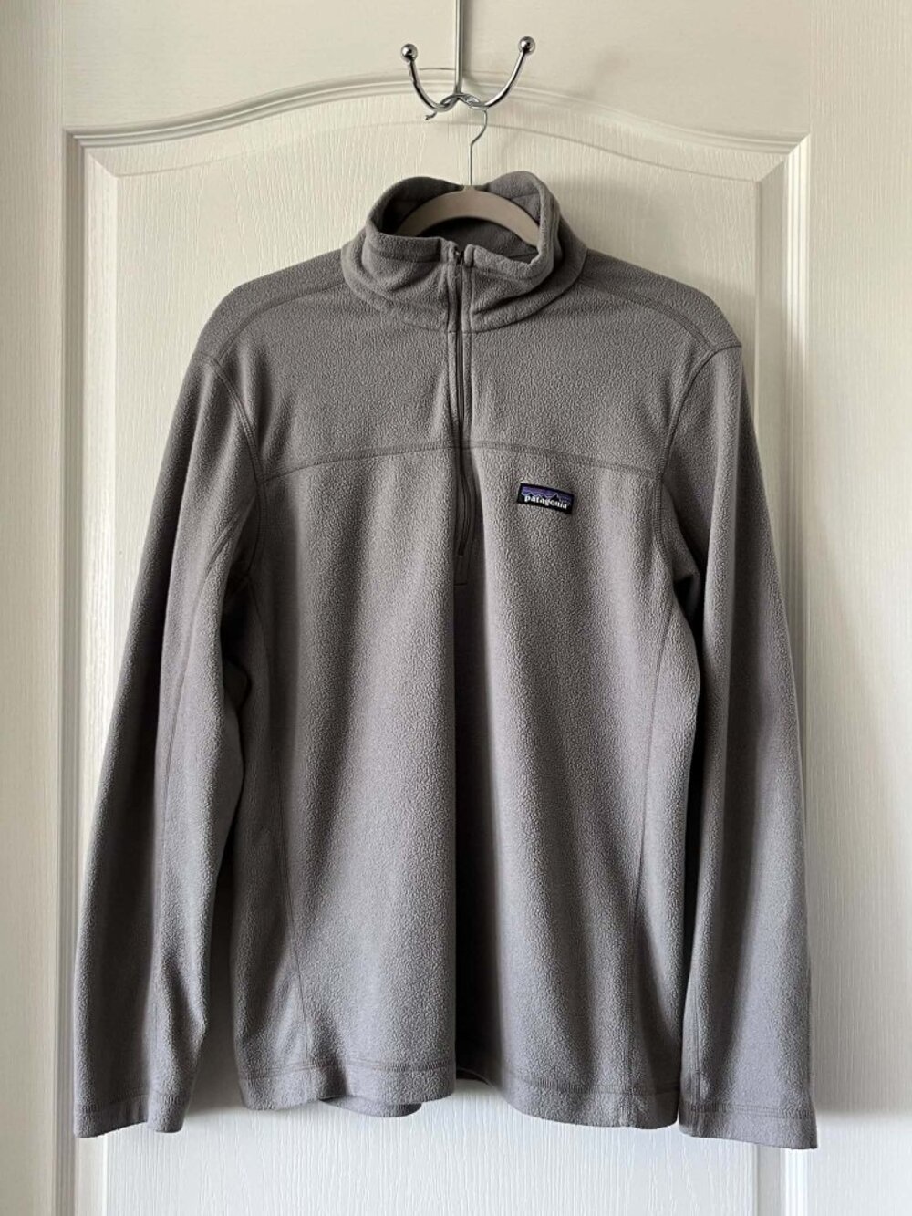 Patagonia Men's Micro D 1/4 Zip Pullover Fleece size Medium Gray